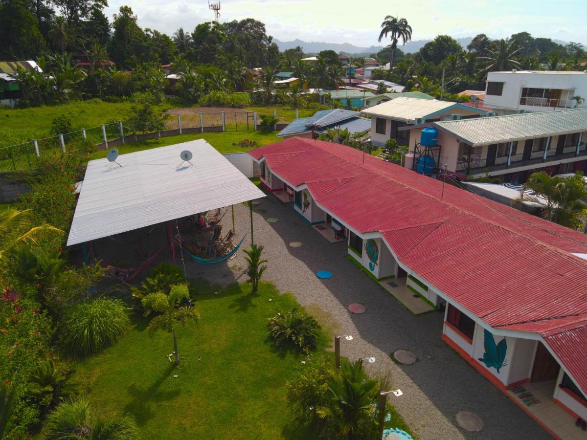 Kalunay Hostel Puerto Viejo de Talamanca エクステリア 写真